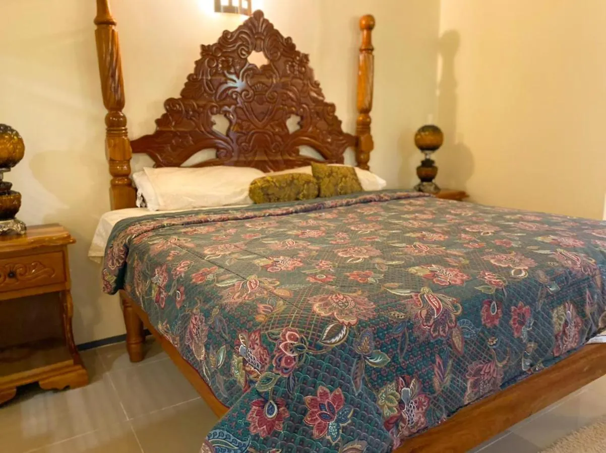 Paradise Villa 2 Mammee Bay Jamaica